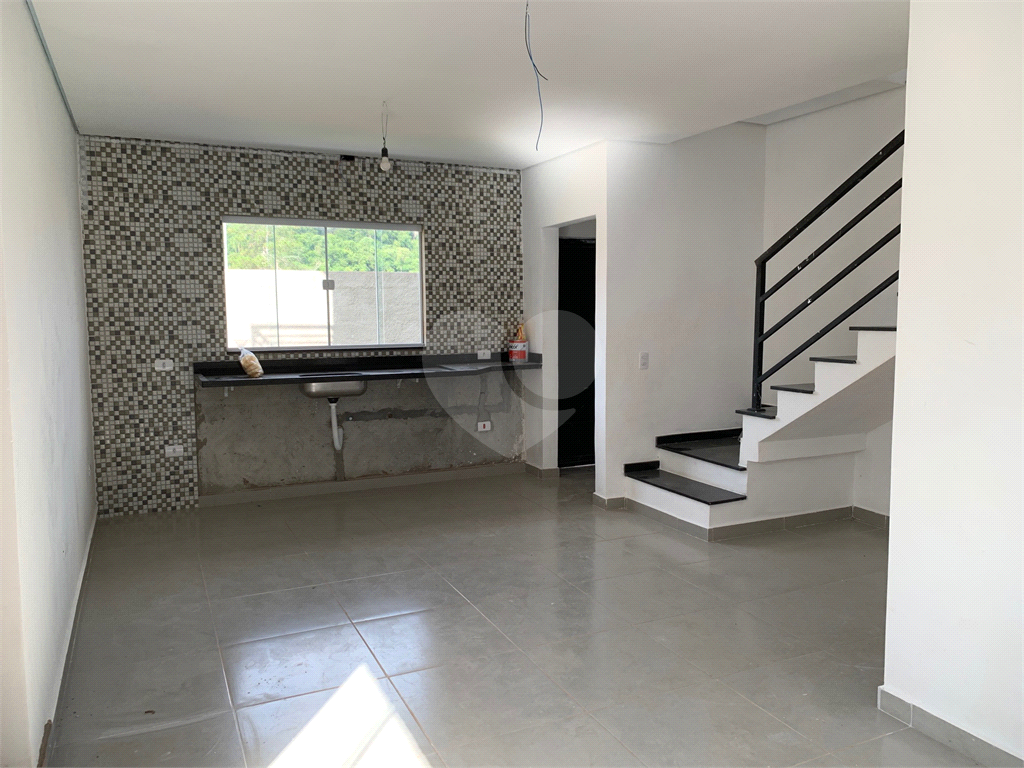 Sobrado à venda com 2 quartos, 80m² - Foto 2