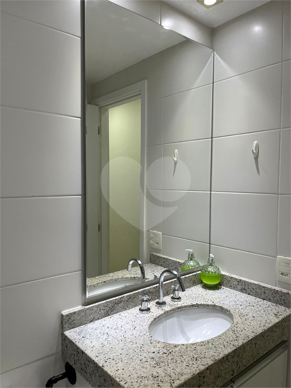 PORTEIRA FECHADA - Apartamento com 2 dormitórios e ampla varanda gourmet em Santana, São Paulo - SP