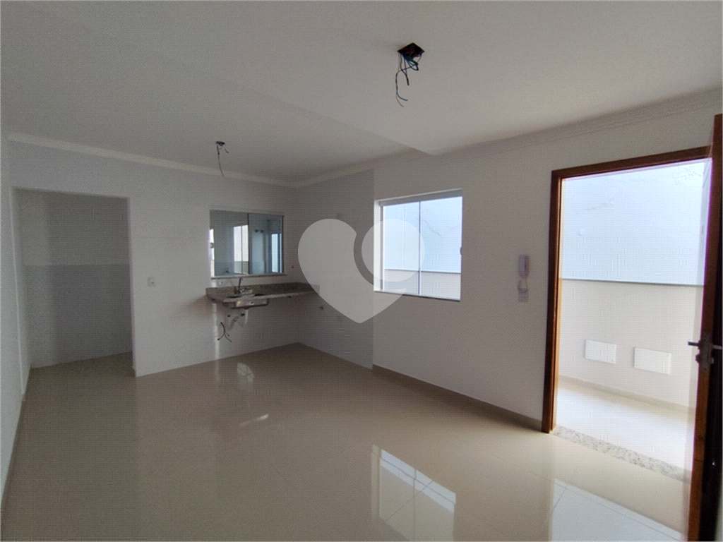 Santana - ZN Apartamento 1 dormitório e 1 banheiro Condomínio excelente localização.