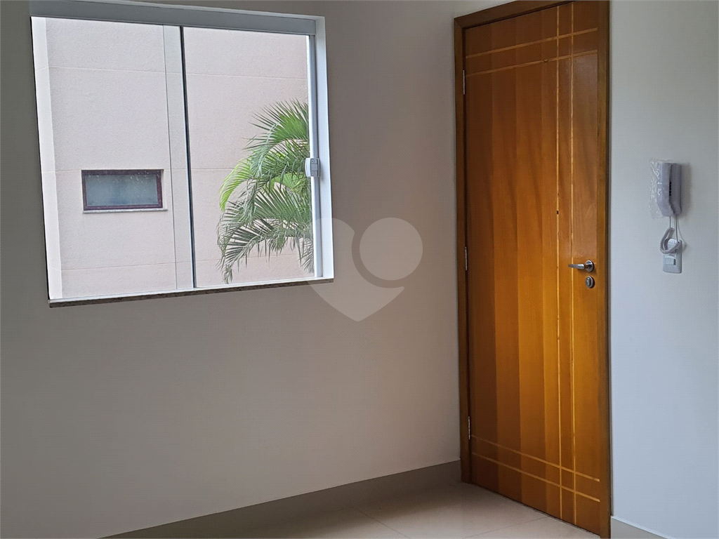 Santana - ZN Apartamento 1 dormitório e 1 banheiro Condomínio excelente localização.