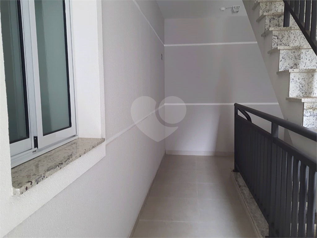 Santana - ZN Apartamento 1 dormitório e 1 banheiro Condomínio excelente localização.