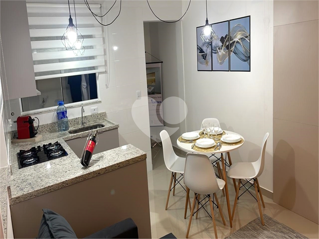 Santana - ZN Apartamento 1 dormitório e 1 banheiro Condomínio excelente localização.