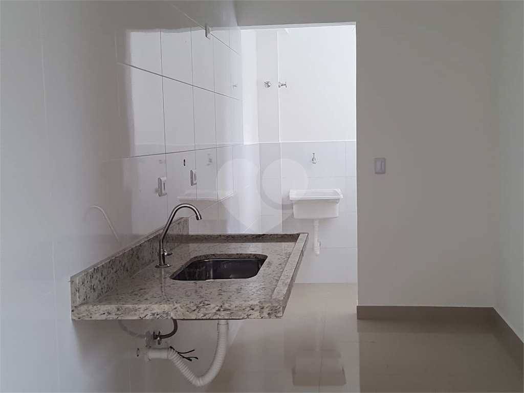 Santana - ZN Apartamento 1 dormitório e 1 banheiro Condomínio excelente localização.