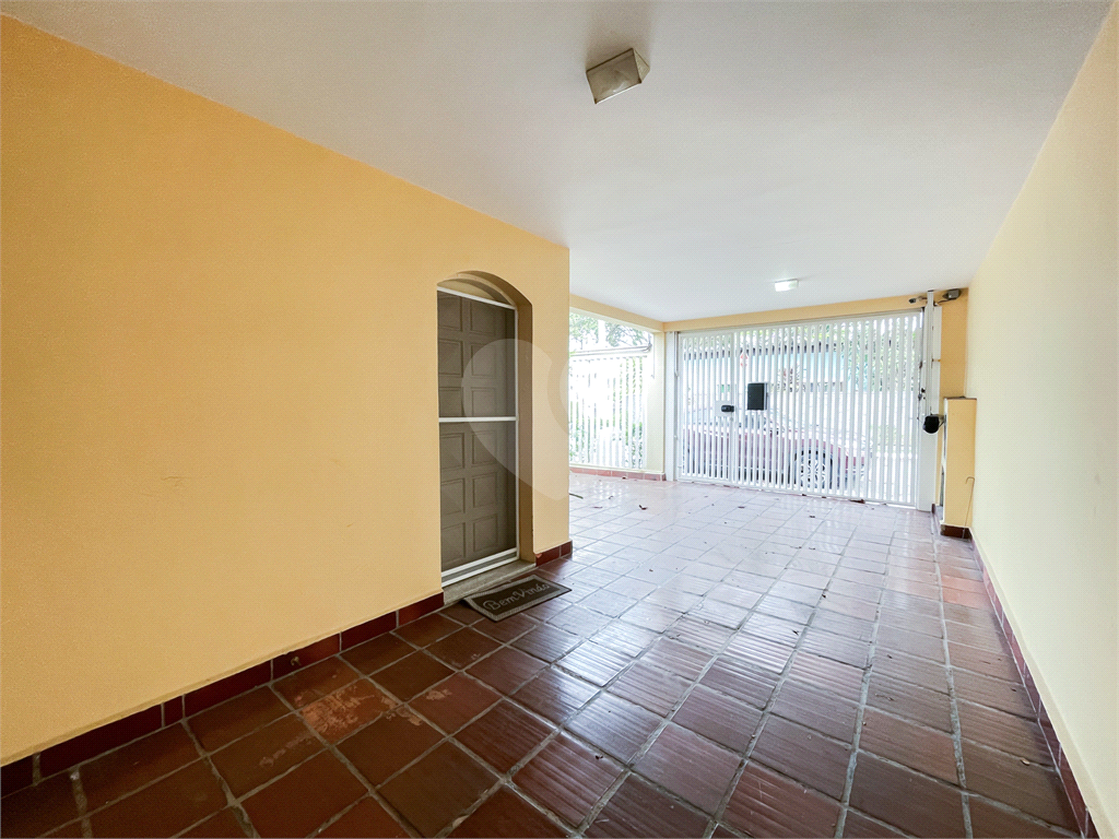Casa Térrea - Butantã - 6 Dormitórios / 3 Suítes - 3 Vagas - Venda / Compra