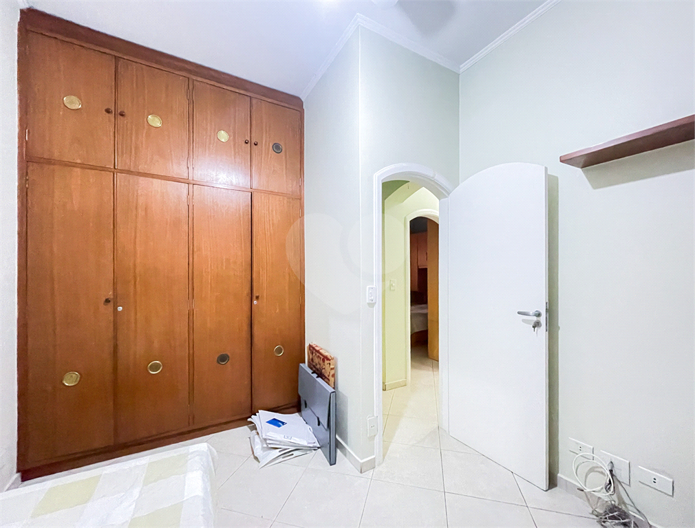 Casa Térrea - Butantã - 6 Dormitórios / 3 Suítes - 3 Vagas - Venda / Compra