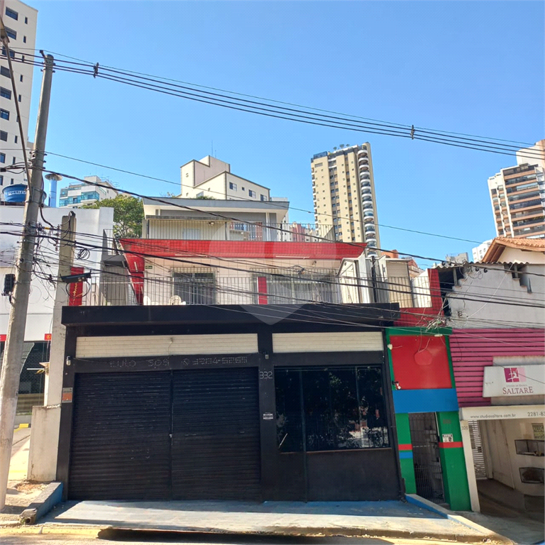 Sobrado em ótima região, parte superior do sobrado com renda, Parte de baixo para Locação .