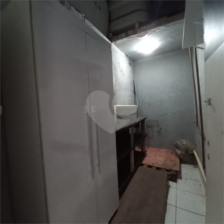 Sobrado em ótima região, parte superior do sobrado com renda, Parte de baixo para Locação .