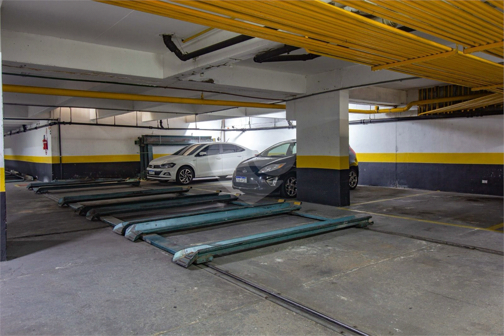 Apartamento de 25 m² com vaga e mobiliado nos Campos Eliseos