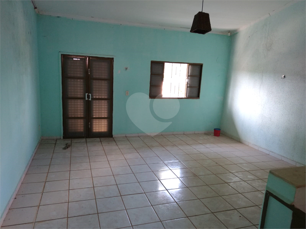 Sobrado à venda e aluguel com 3 quartos, 184m² - Foto 2