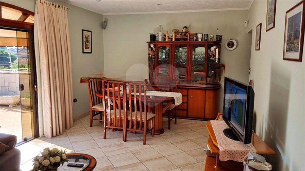 Sobrado à venda com 3 quartos, 180m² - Foto 15