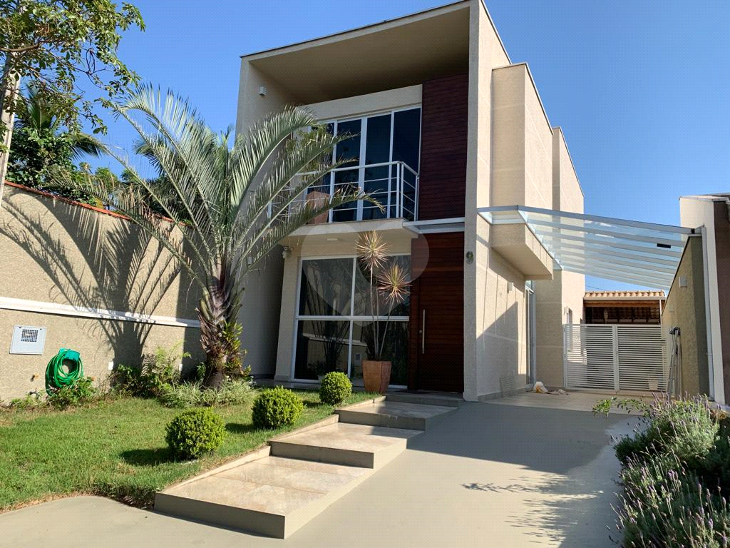Casa de Condomínio à venda com 3 quartos, 160m² - Foto 1