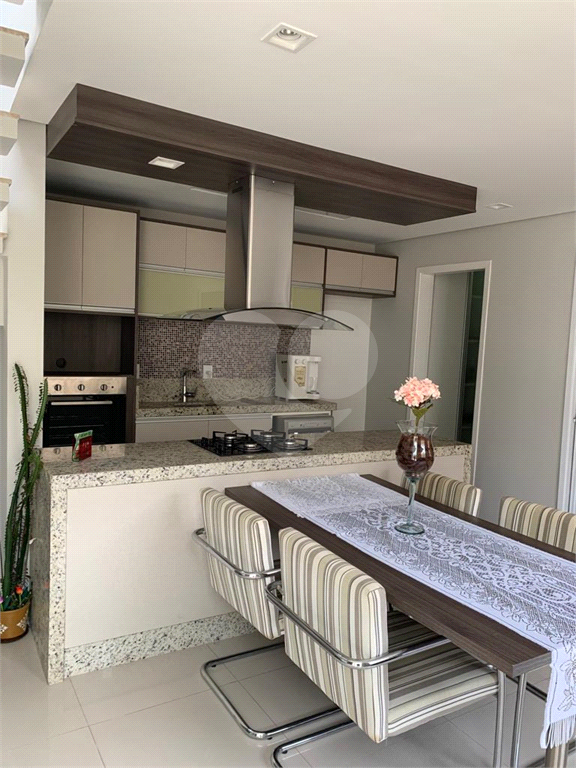 Casa de Condomínio à venda com 3 quartos, 160m² - Foto 3