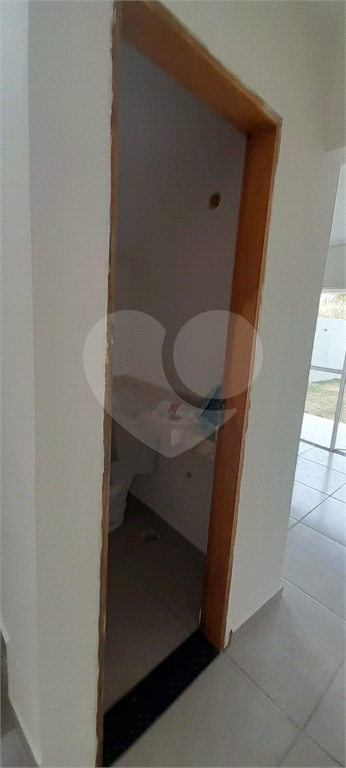 Casa à venda com 2 quartos, 65m² - Foto 8