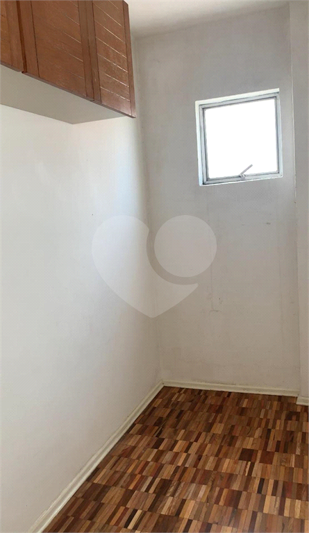 APARTAMENTO em MOEMA