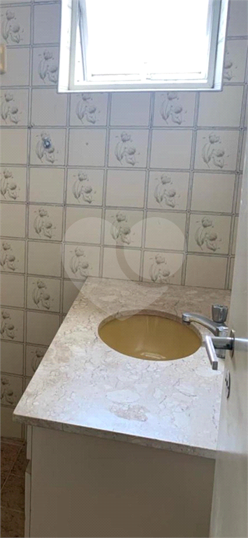 APARTAMENTO em MOEMA