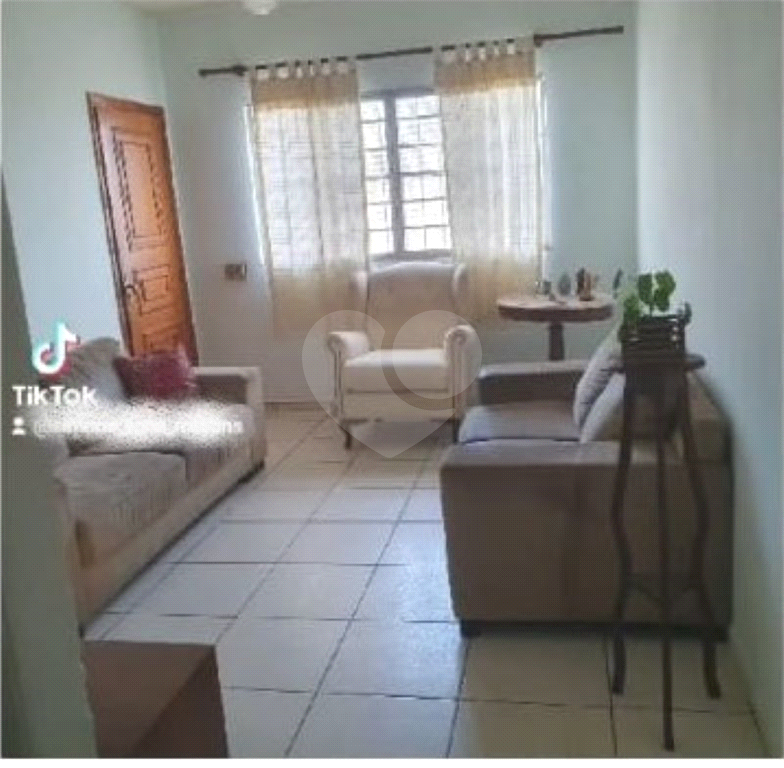 Casa à venda com 4 quartos, 250m² - Foto 24