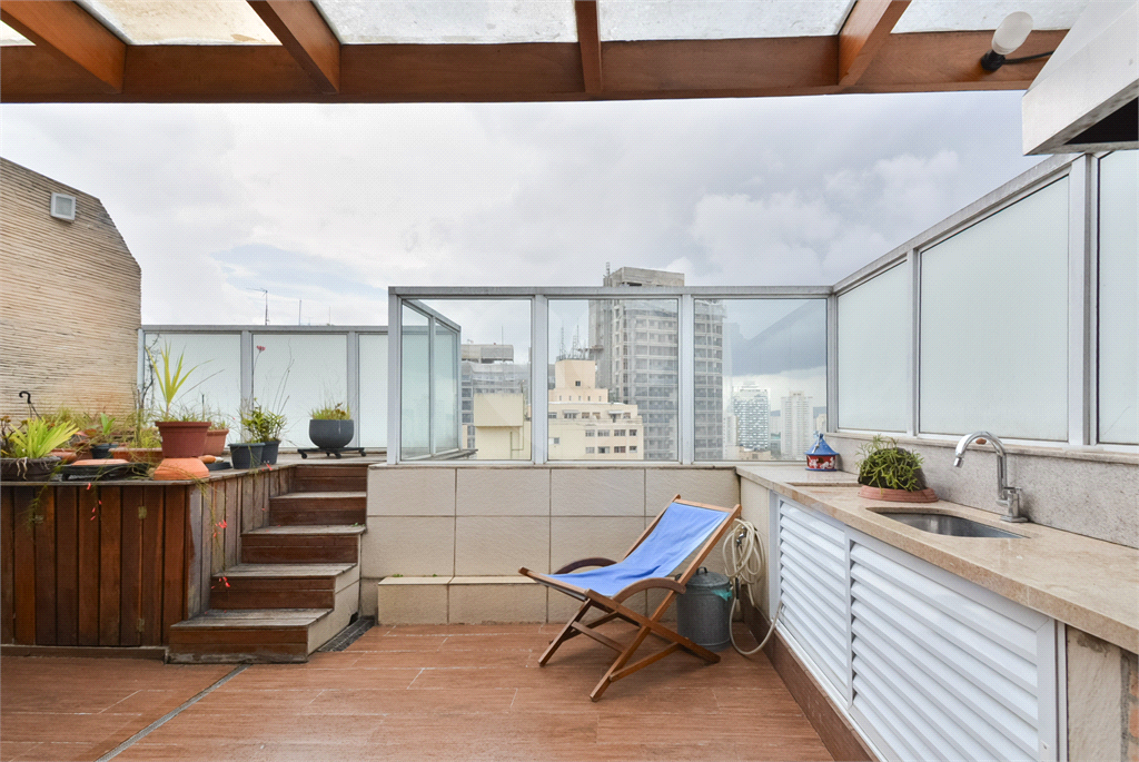  Cobertura Duplex de 112 m², à venda com 3 quartos e 2 vagas de garagem. R$ 1.180.000,00