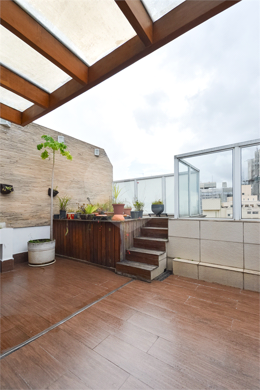  Cobertura Duplex de 112 m², à venda com 3 quartos e 2 vagas de garagem. R$ 1.180.000,00