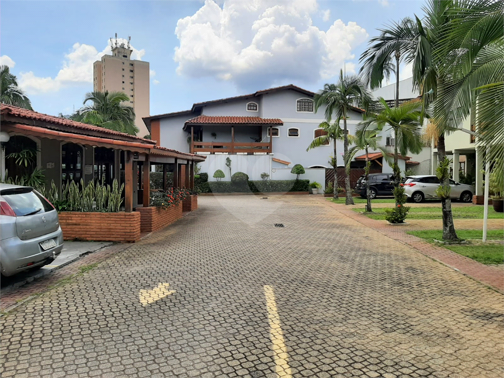 Casa de Condomínio à venda com 4 quartos, 159m² - Foto 36