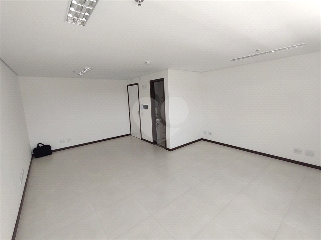 Conjunto Comercial-Sala à venda e aluguel, 31m² - Foto 4