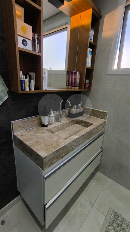 Conforto e a conveniência neste charmoso apartamento de 1 dormitório em Santana. 1 vaga