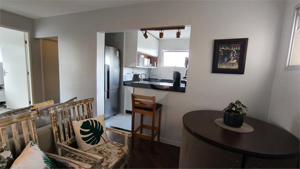 Conforto e a conveniência neste charmoso apartamento de 1 dormitório em Santana. 1 vaga