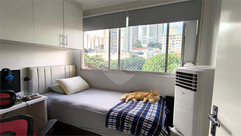 Conforto e a conveniência neste charmoso apartamento de 1 dormitório em Santana. 1 vaga