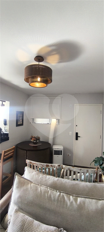 Conforto e a conveniência neste charmoso apartamento de 1 dormitório em Santana. 1 vaga