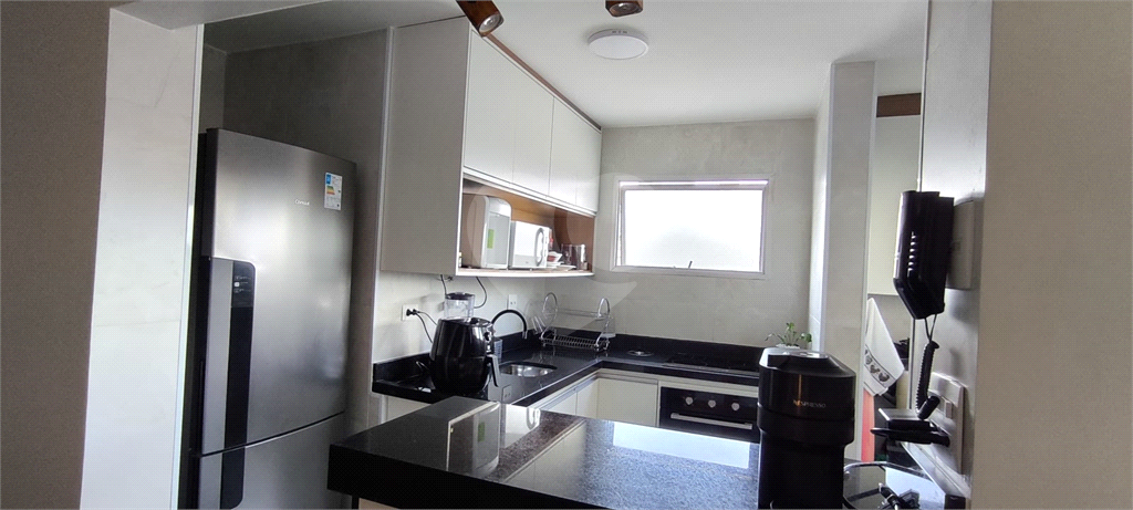 Conforto e a conveniência neste charmoso apartamento de 1 dormitório em Santana. 1 vaga