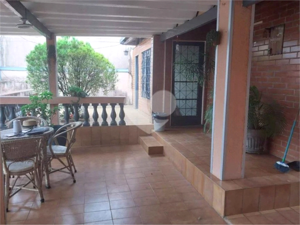 Casa à venda com 4 quartos, 194m² - Foto 23