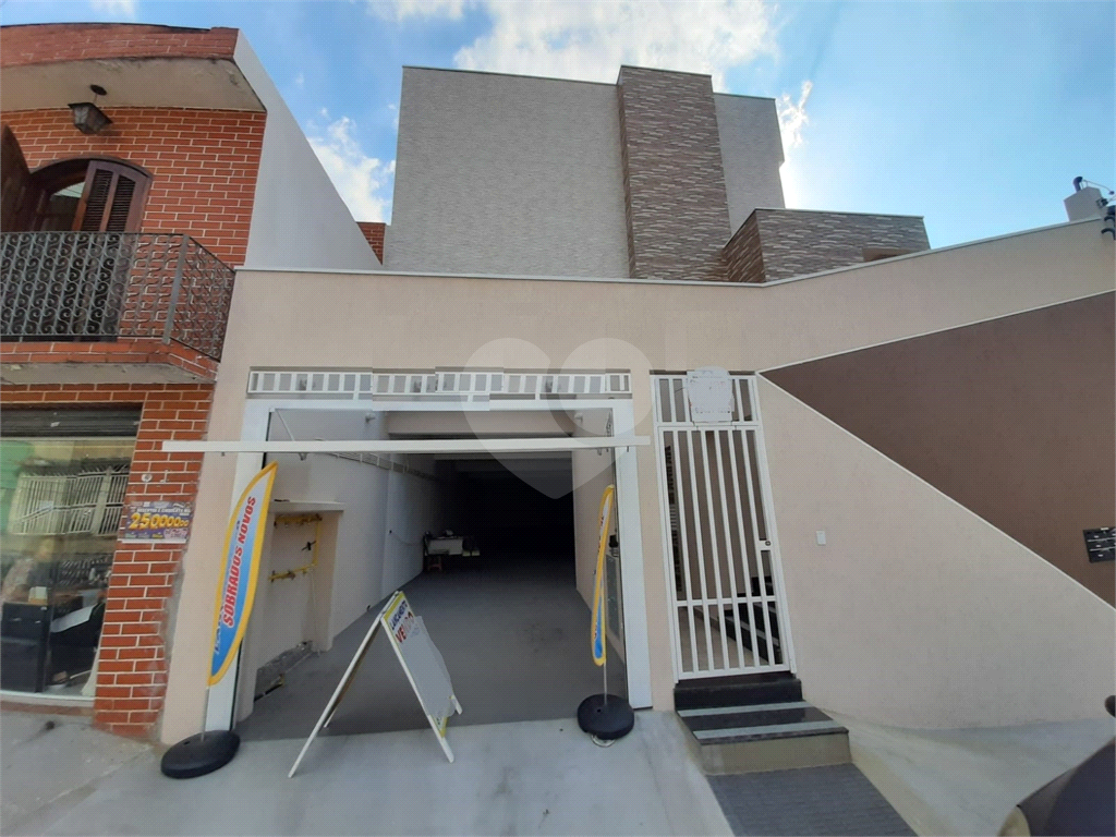 Sobrado novo na Penha em condominio 