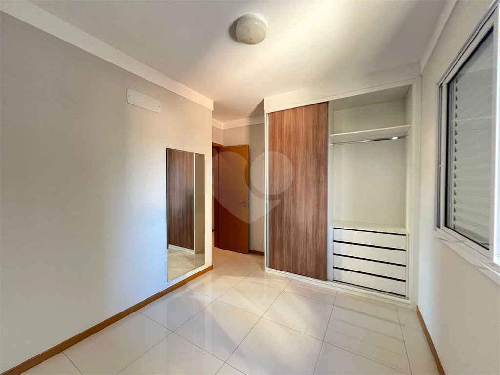 Apartamento para alugar com 3 quartos, 81m² - Foto 15