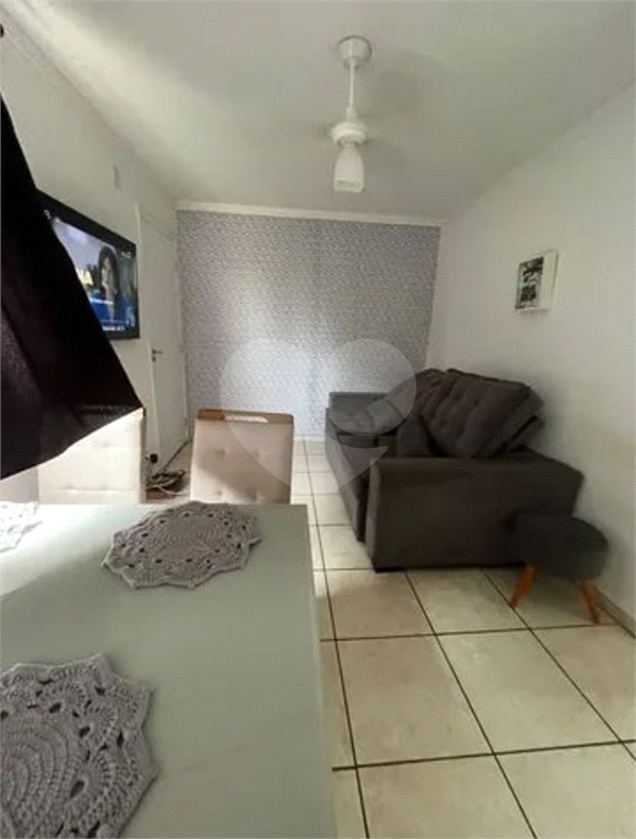 Apartamento à venda com 2 quartos, 49m² - Foto 12