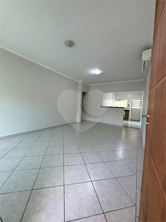 Casa de Condomínio à venda e aluguel com 3 quartos, 99m² - Foto 4