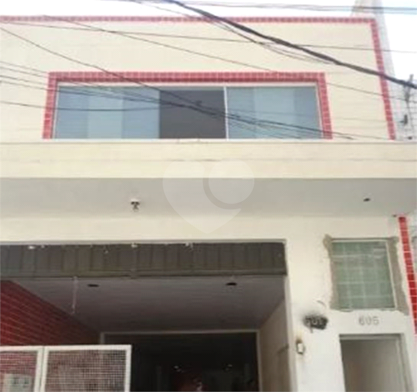 PRÉDIO INTEIRO em VILA LEOPOLDINA