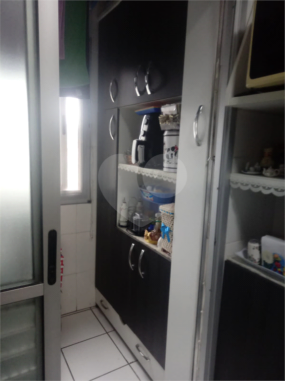 Apartamento à venda com 2 quartos, 56m² - Foto 4