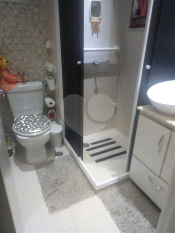 Apartamento à venda com 2 quartos, 56m² - Foto 11