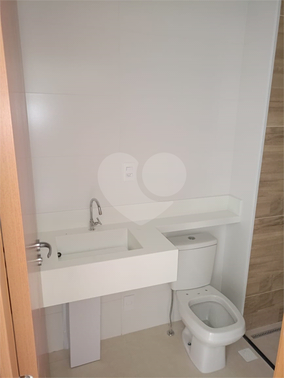 Apartamento à venda com 2 quartos, 65m² - Foto 10