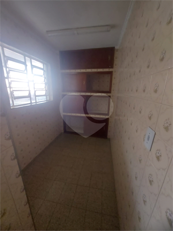 Casa à venda e aluguel com 3 quartos, 353m² - Foto 33