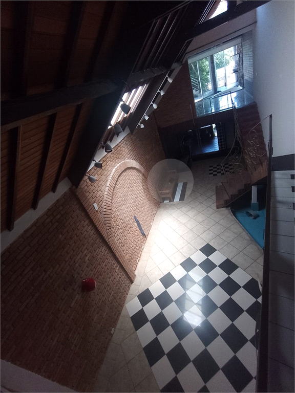 Casa Estilo Loft à Venda e Locação - 2 Dorm. 1 Suite, 2 Vagas de Garagem -  Bairro do Ipiranga