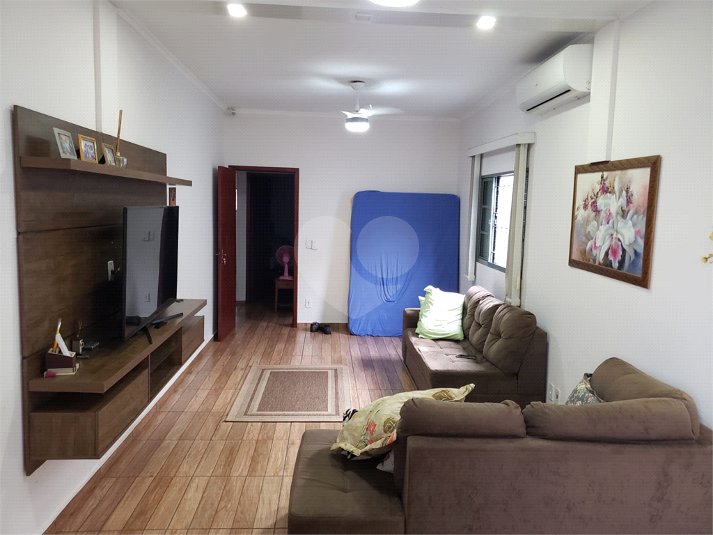 Casa à venda com 2 quartos, 240m² - Foto 16