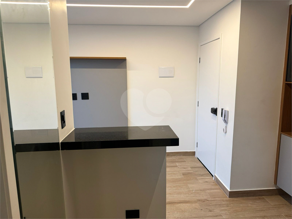 APARTAMENTO em TATUAPÉ