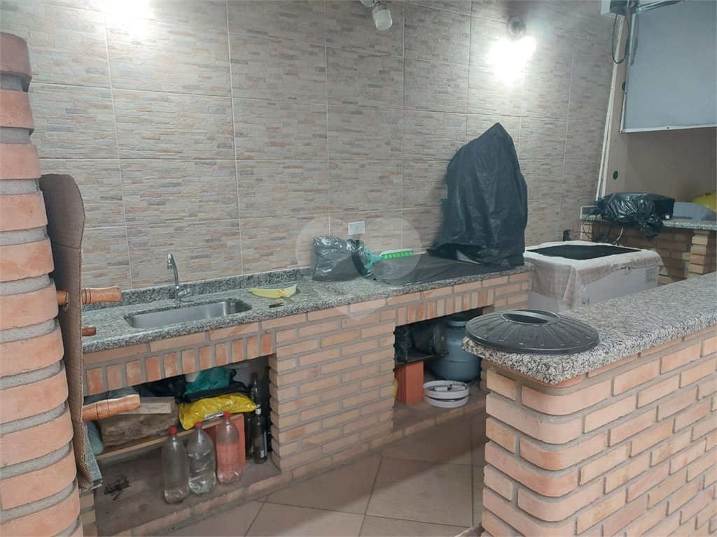 SOBRADO em ITAQUERA