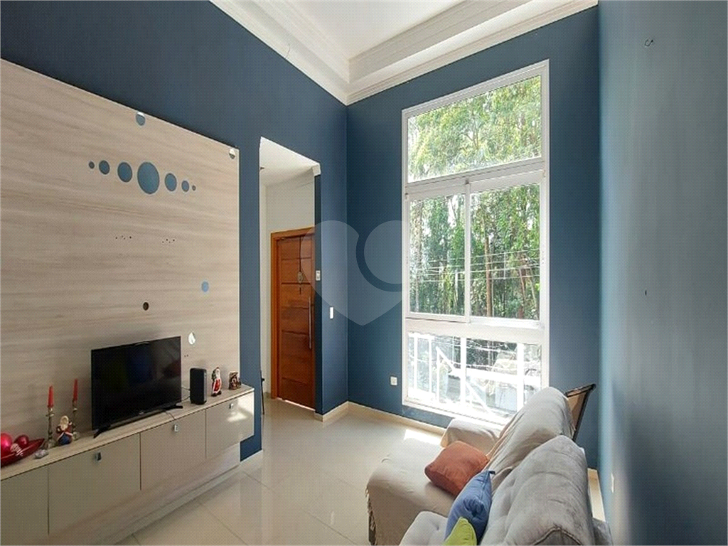Lindo sobrado em condominio fechado 