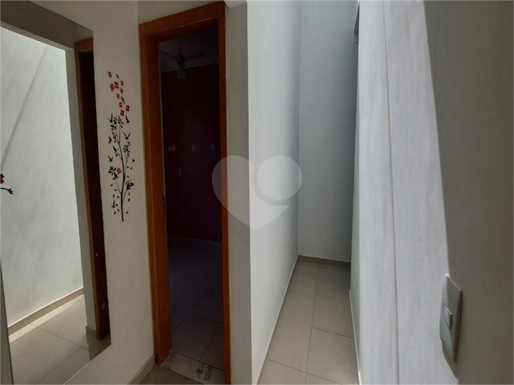 Lindo sobrado em condominio fechado 