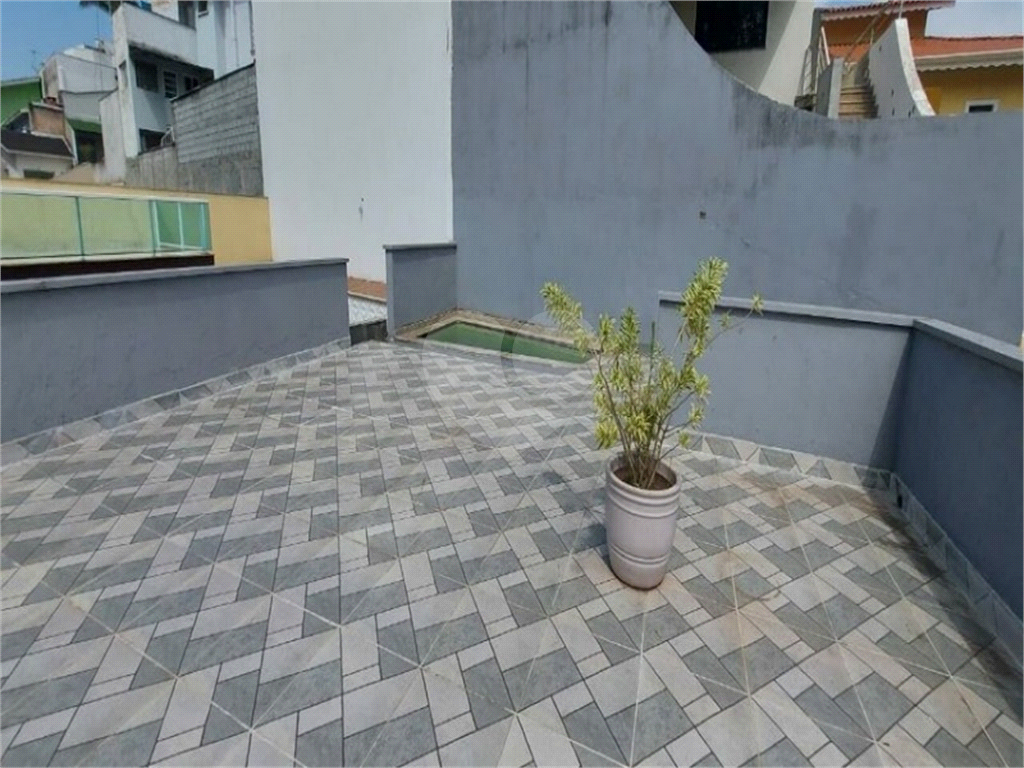 Lindo sobrado em condominio fechado 