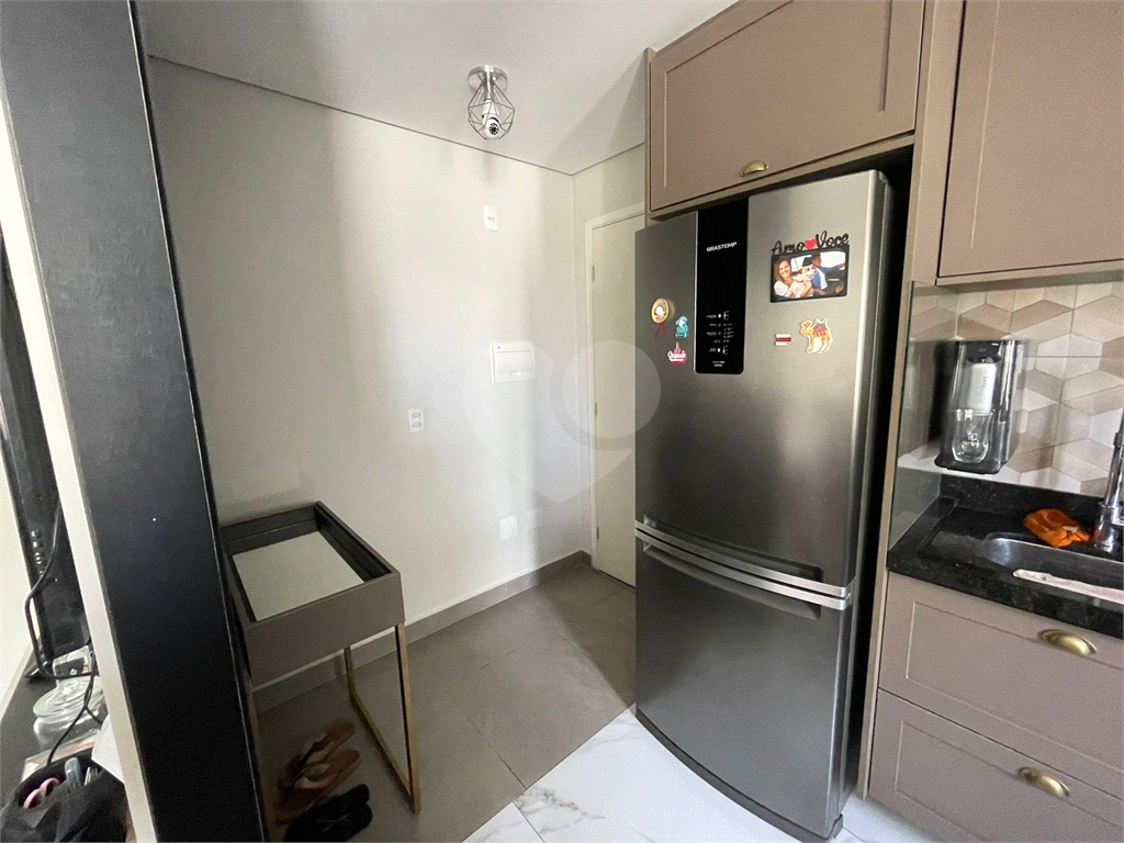 Apartamento à venda com 2 quartos, 38m² - Foto 22