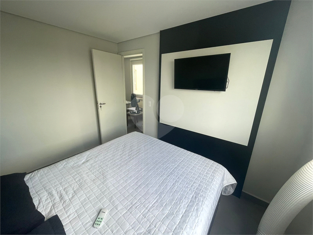 Apartamento à venda com 2 quartos, 38m² - Foto 13