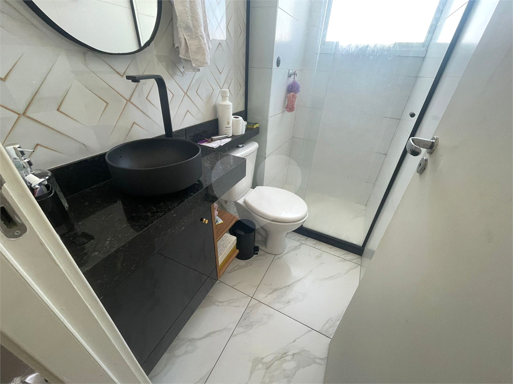 Apartamento à venda com 2 quartos, 38m² - Foto 11