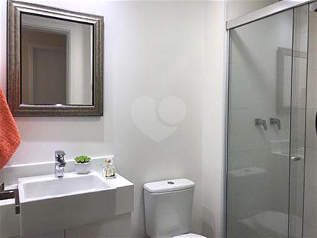 APARTAMENTO À VENDA EM ALPHAVILLE 